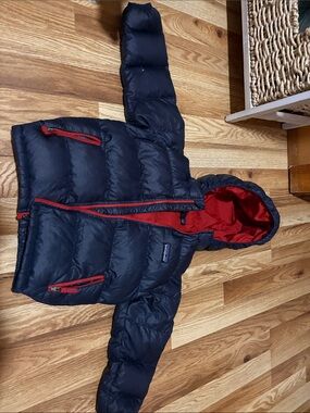 Patagonia Kids Navy Puffer Jacket with Red Lining 3T